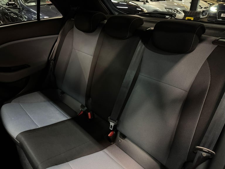  Hyundai i20 1.4 Premium SE Euro 6 5dr Petrol Manual