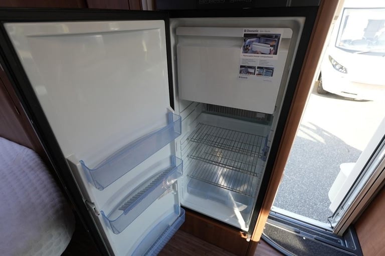 Elddis Aspire 255 50th ANNIVERSARY PEUGEOT 4 BERTH 2 TRAVEL SEAT MOTORHOME