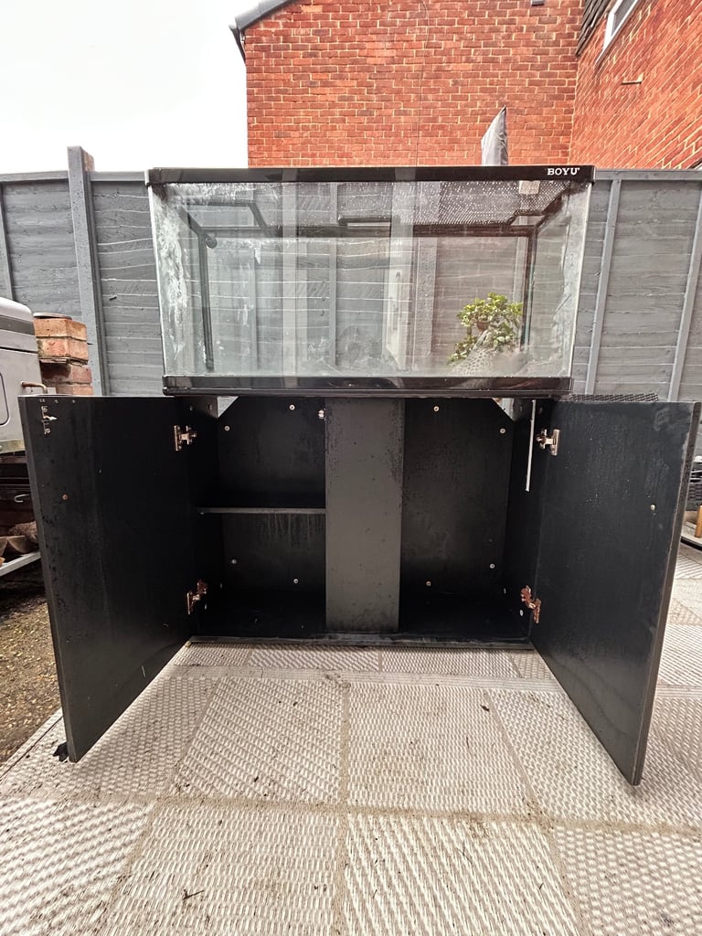 BOYU 120L Fish Tank Aquarium with Black Cabinet