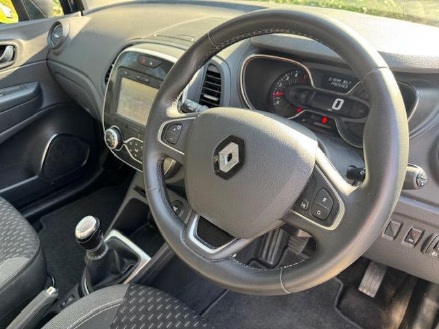 2018 Renault Captur 1.5dci ENERGY DYNAMIQUE NAV, FULL Renault Service History+Cambelt Done