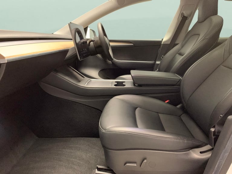 2022 Tesla Model Y (Dual Motor) Long Range SUV 5dr Electric Auto 4WDE (384 bhp) - HEATED STEER Su...