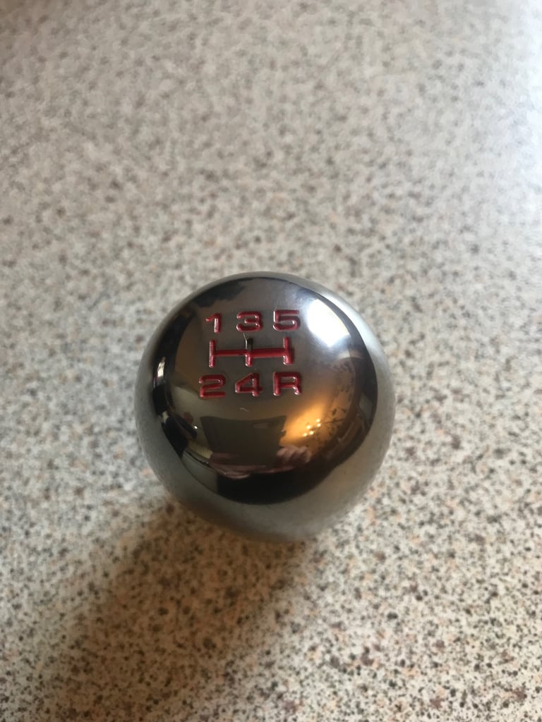 Gear knob