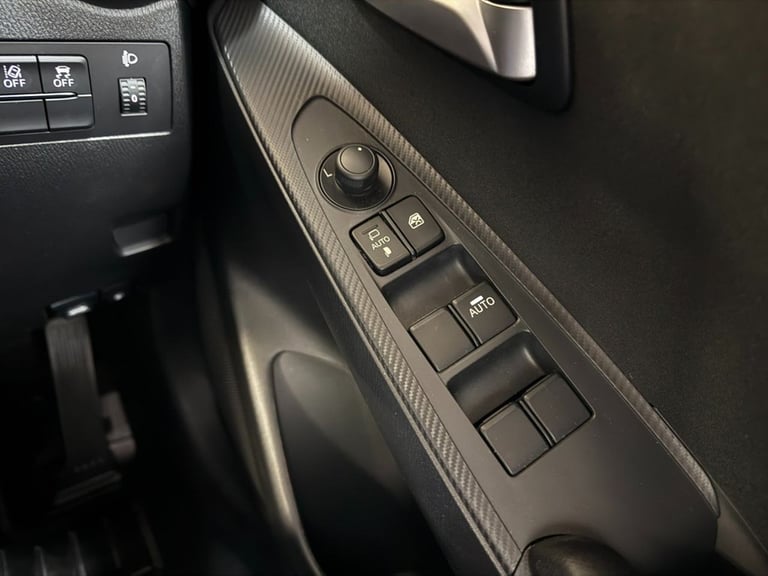 2017 Mazda Mazda2 1.5 SKYACTIV-G SE-L Hatchback 5dr Petrol Manual Euro 6 (s/s) (90 ps) Hatchback ...