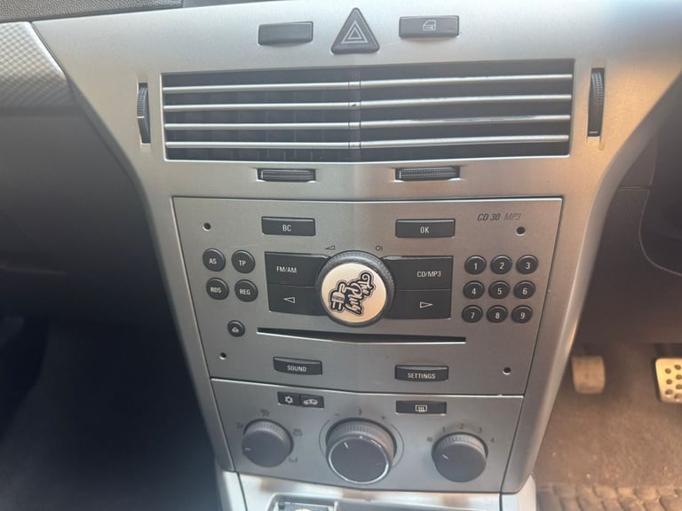 Vauxhall, ASTRA, Hatchback, 2009, Manual, 1598 (cc), 3 doors