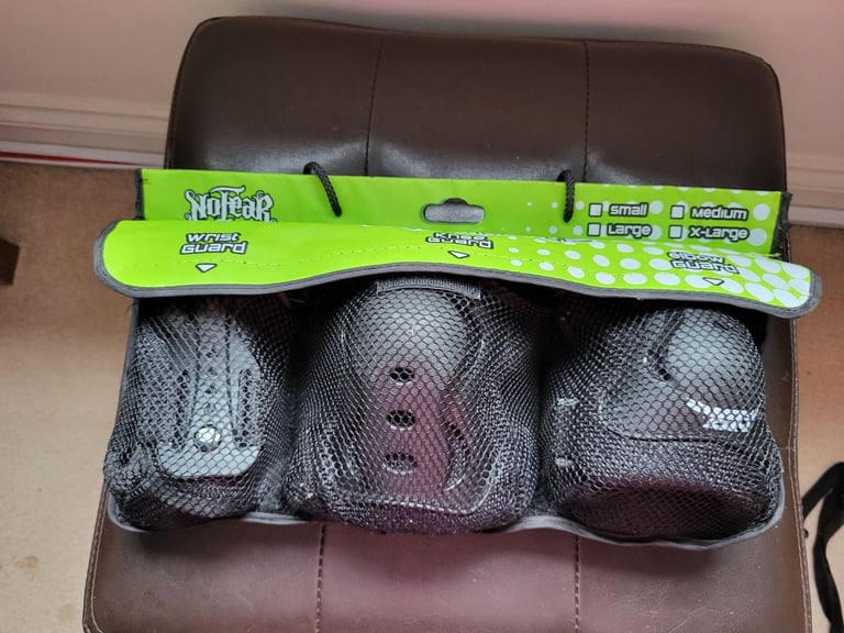 No Fear Skateboard helmet & protection pack