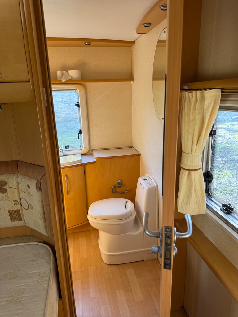 Bailey Senator Series 5 Caravan