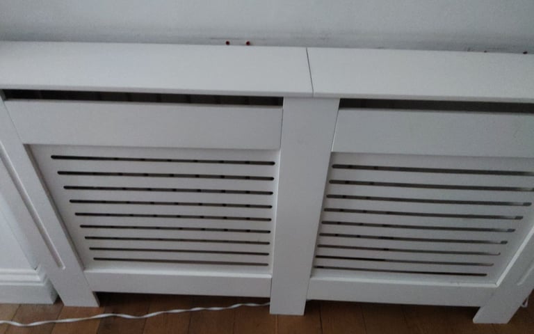 Radiator cover 
