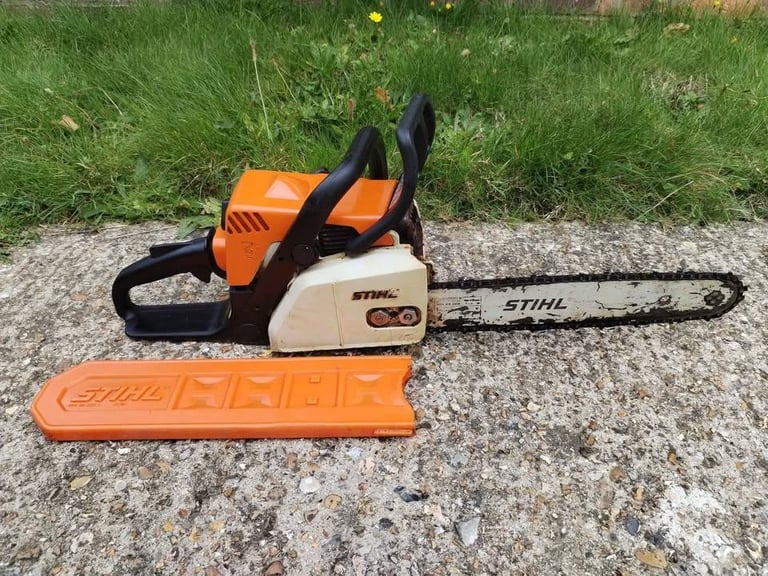Stihl ms 180 petrol chainsaw