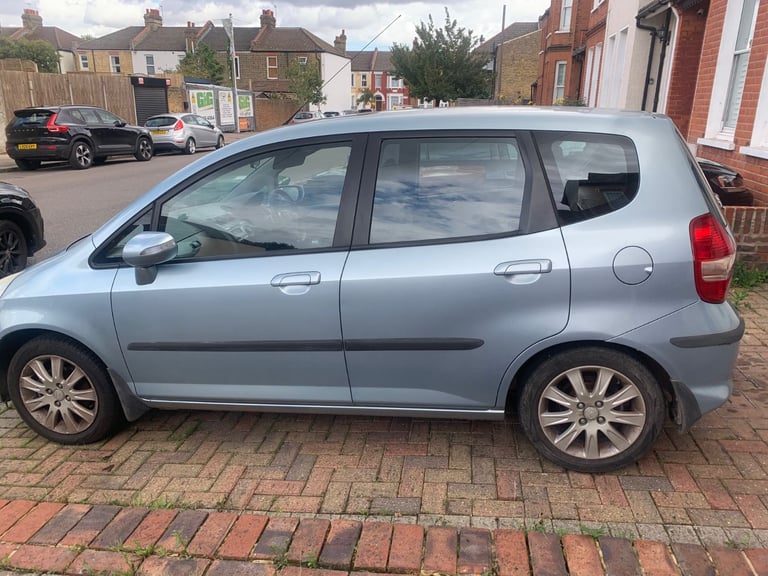 Honda, JAZZ, Hatchback, 2008, Semi-Auto, 1339 (cc), 5 doors