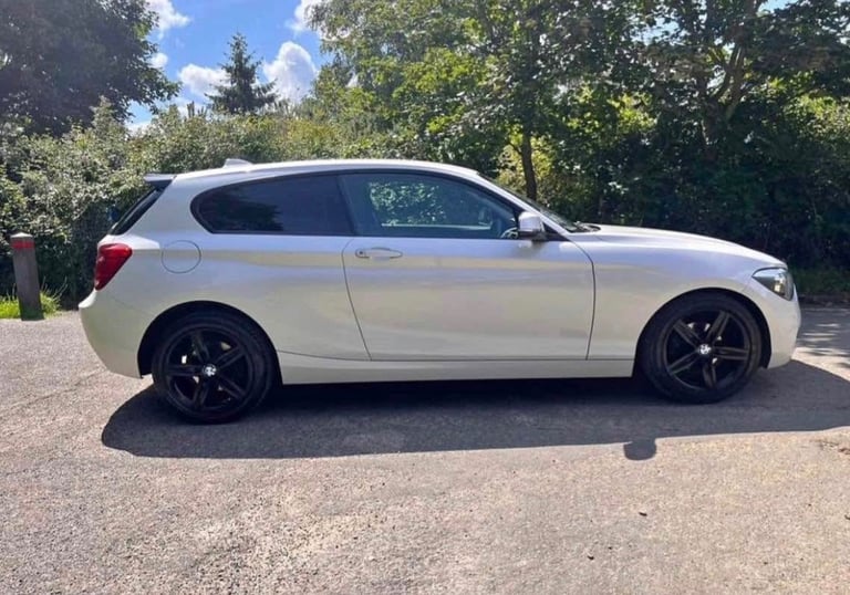 BMW, 1 SERIES, Hatchback, 2013, Manual, 1598 (cc), 3 doors