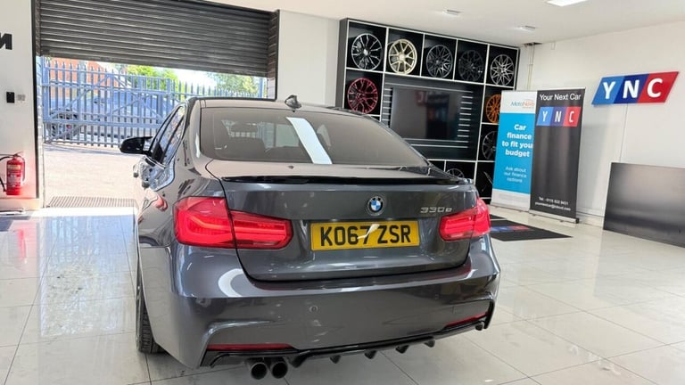 2018 BMW 3 Series 330e M Sport 4dr Step Auto SALOON PETROL/ELECTRIC Automatic