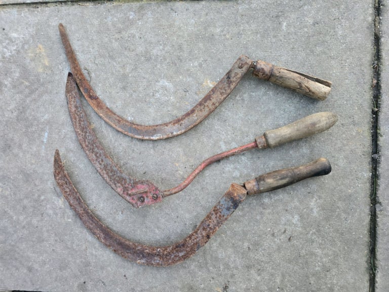 Vintage scythes   × 3