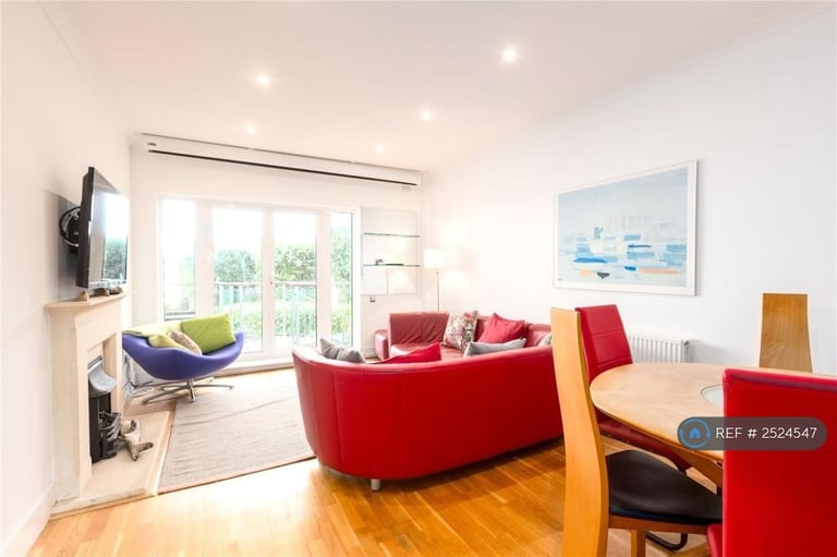 5 bedroom house in Salterns Quay, Poole, BH14 (5 bed) (#2524547)