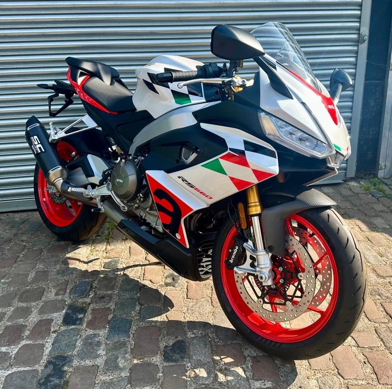 Aprilia RS 660 Extrema - Pre-reg April 25 - 0 Miles
