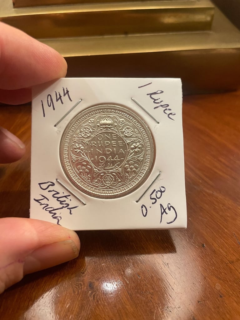 1944 one rupee silver coin - uncirculated condition 