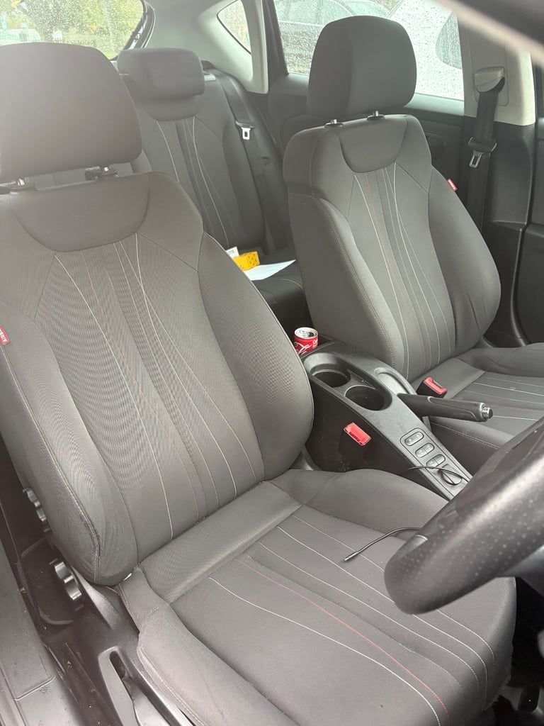 Seat, LEON, Hatchback, 2011, Manual, 1598 (cc), 5 doors