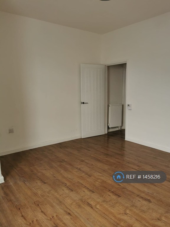 2 bedroom house in Robert Street, Blyth, NE24 (2 bed) (#1458216)