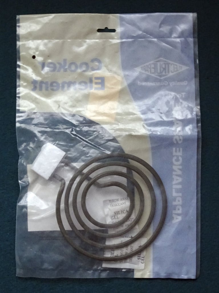 Hob Ring Element - 7 Inch 1800w - Universal - (Electruepart)