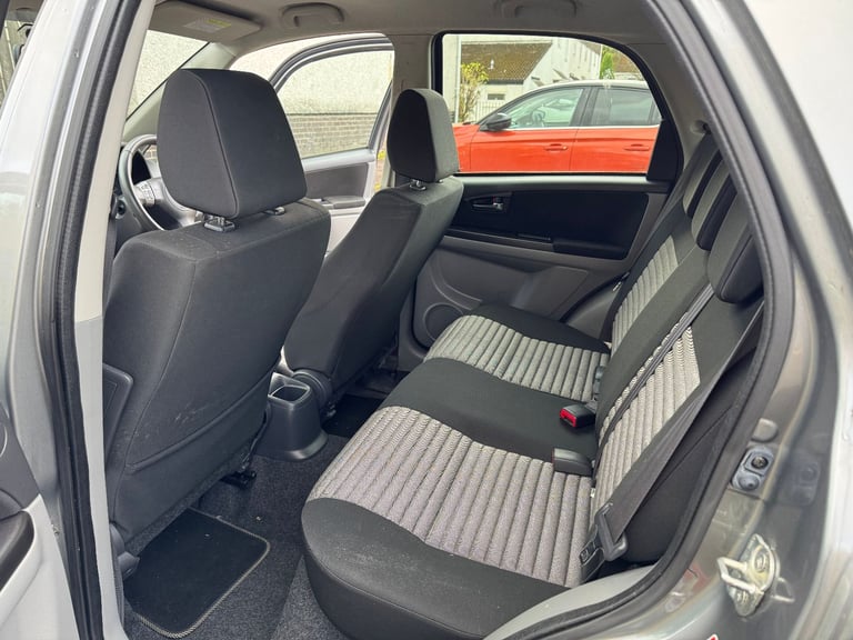 Suzuki SX4 SZ5 1.6 (2011) Manual – 104,600 Miles – ULEZ Free – MOT 26 Jan 2026 - 2 Keys