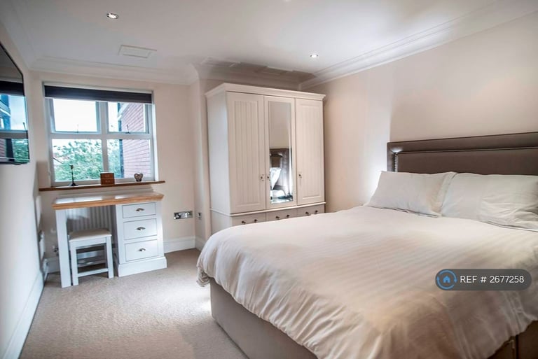 3 bedroom flat in Cambridge Road, Southport, PR9 (3 bed) (#2677258)