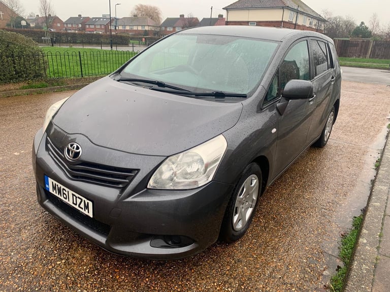 2012 Toyota Verso 2.0 D-4D T2 5dr MPV Diesel Manual