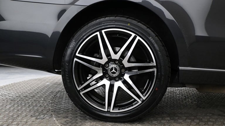 2023 Mercedes-Benz V-Class 2.0 V300d AMG Line MPV 5dr Diesel G-Tronic+ Euro 6 (s/s) XLWB (237 ps)...