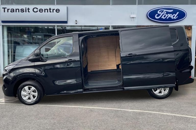 2024 Ford Transit Custom 300 Limited L2 LWB FWD 2.0 EcoBlue 136ps CRUISE CONTROL, PLY LINED, AIR ...