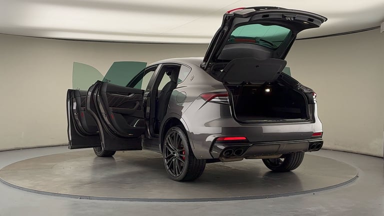 2021 Maserati Levante 3.8 V8 Trofeo SUV 5dr Petrol ZF 4WD Euro 6 (s/s) (580 ps) SUV Petrol Automatic