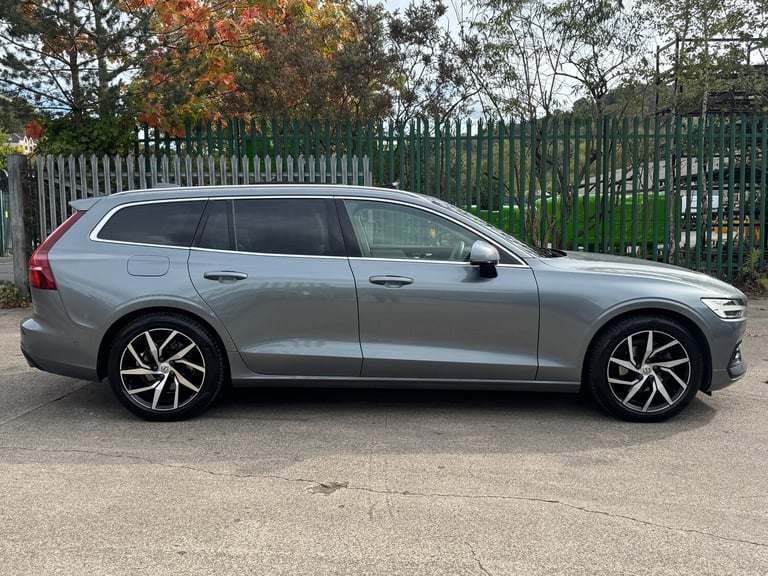 2019 Volvo V60 2.0 D4 Momentum Pro Estate 5dr Diesel Auto Euro 6 (s/s) (190 ps)