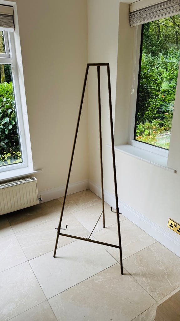 image for Decorative Metal Easel — Modern & Elegant Design
