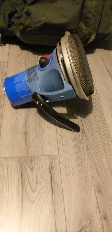 GAS HEATER VERRY GOOD CONDITION 