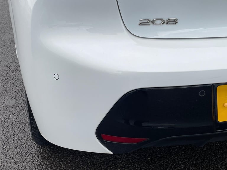 2023 Peugeot 208 1.2 PureTech Allure Premium + Euro 6 (s/s) 5dr HATCHBACK Petrol Manual