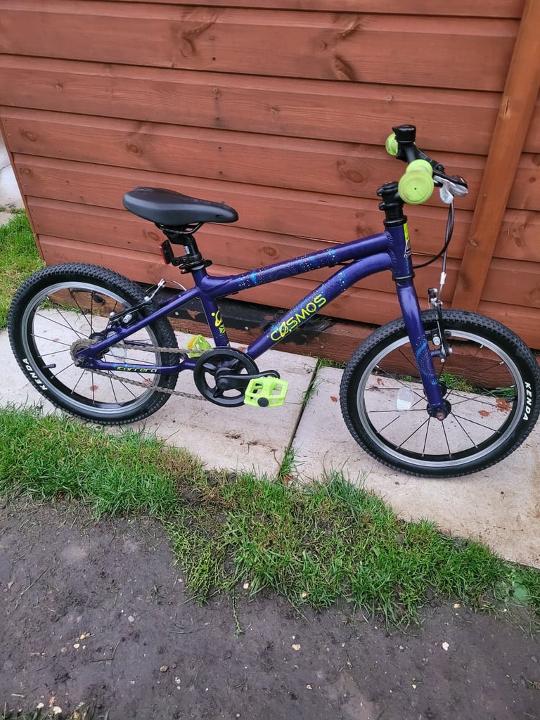 Bicycles/Balance bikes 