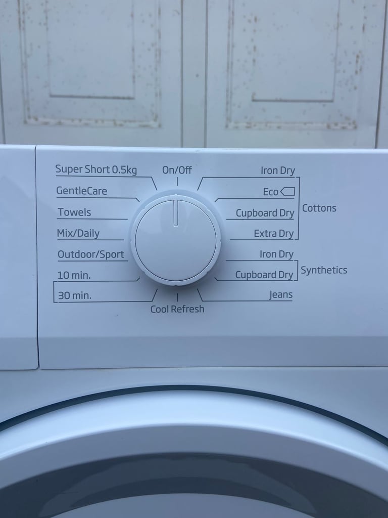 BEKO Condenser tumble dryer 9kg drum. Like a new. I'm happy to deliver in Bristol for free.