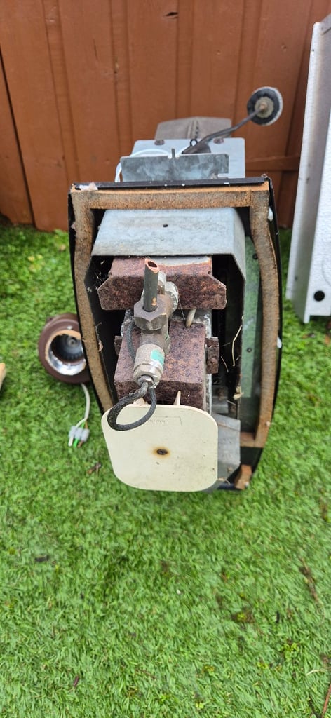 CARVER 1800S TRUMA MULTIVENT gas space heater for camper caravan motorhome.