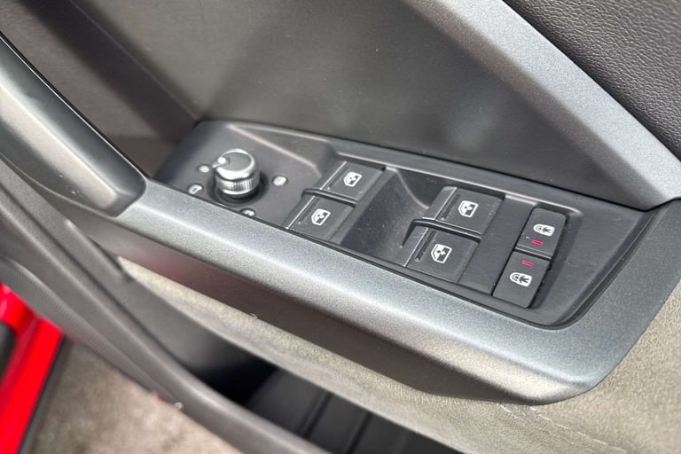 2019 Audi Q3 40 TFSI Quattro Vorsprung 5dr S Tronic SUV Petrol Automatic