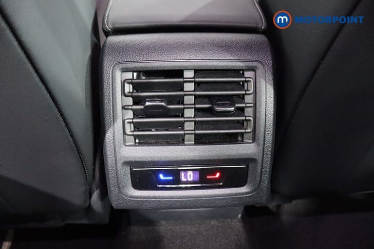 2025 Volkswagen Golf 1.5 eTSI 150 Style 5dr DSG HATCHBACK PETROL Automatic