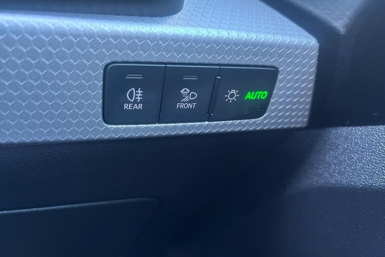  Audi A1 Sportback 1.0 Tfsi 25 S Line Sportback 5dr Petrol Manual Euro 6 s/s 95