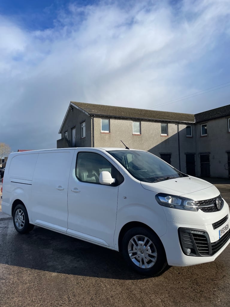 Vauxhall VIVARO 2019, Manual, 1499 (cc)