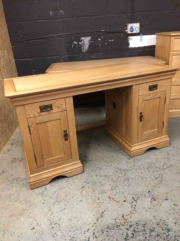 Used office shop furniture scarborough