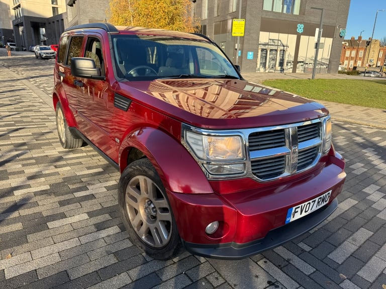 2007 DODGE NITRO SE 2.8 CRD SXT DIESEL STATIONWAGON 6 SPEED MANUAL RED 5dr 