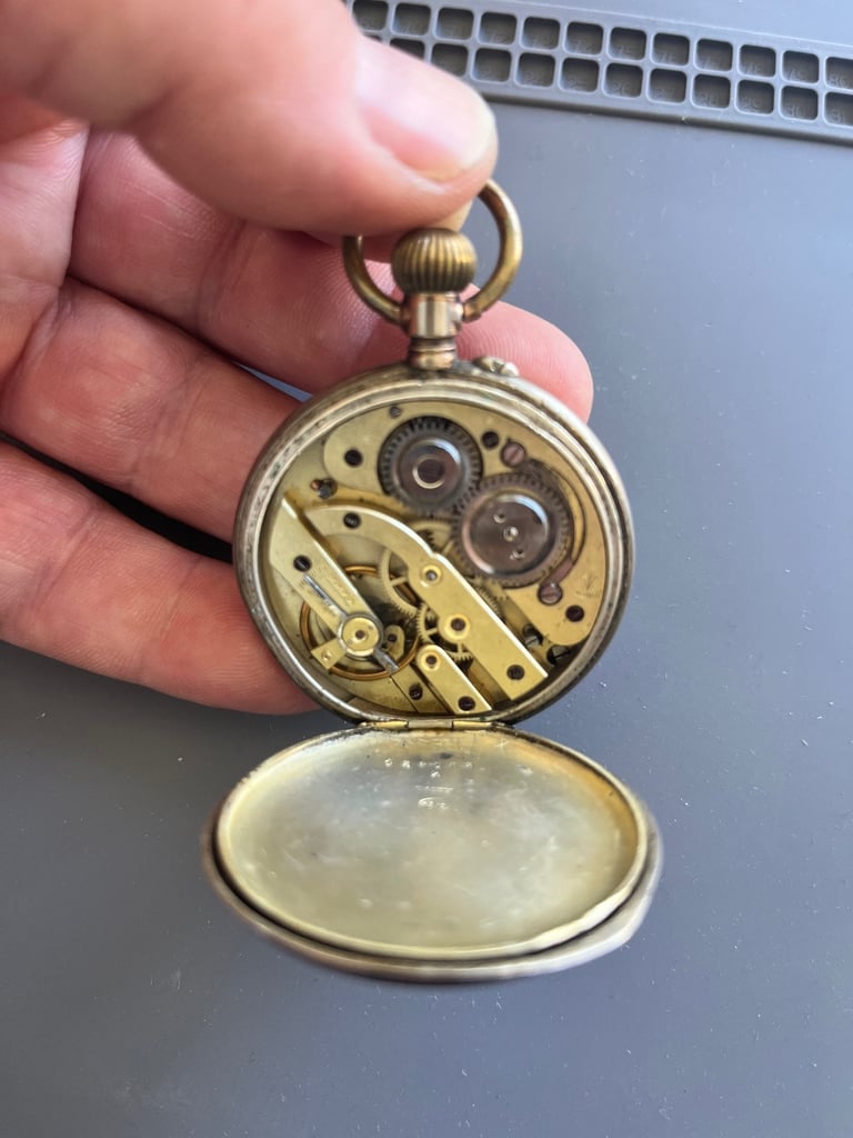 Antiques pocket watch Gumtree