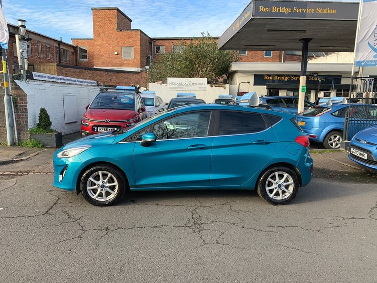 2017 Ford Fiesta 1.0 ecoboost zetec 5 Doors blue petrol ulez compliant 