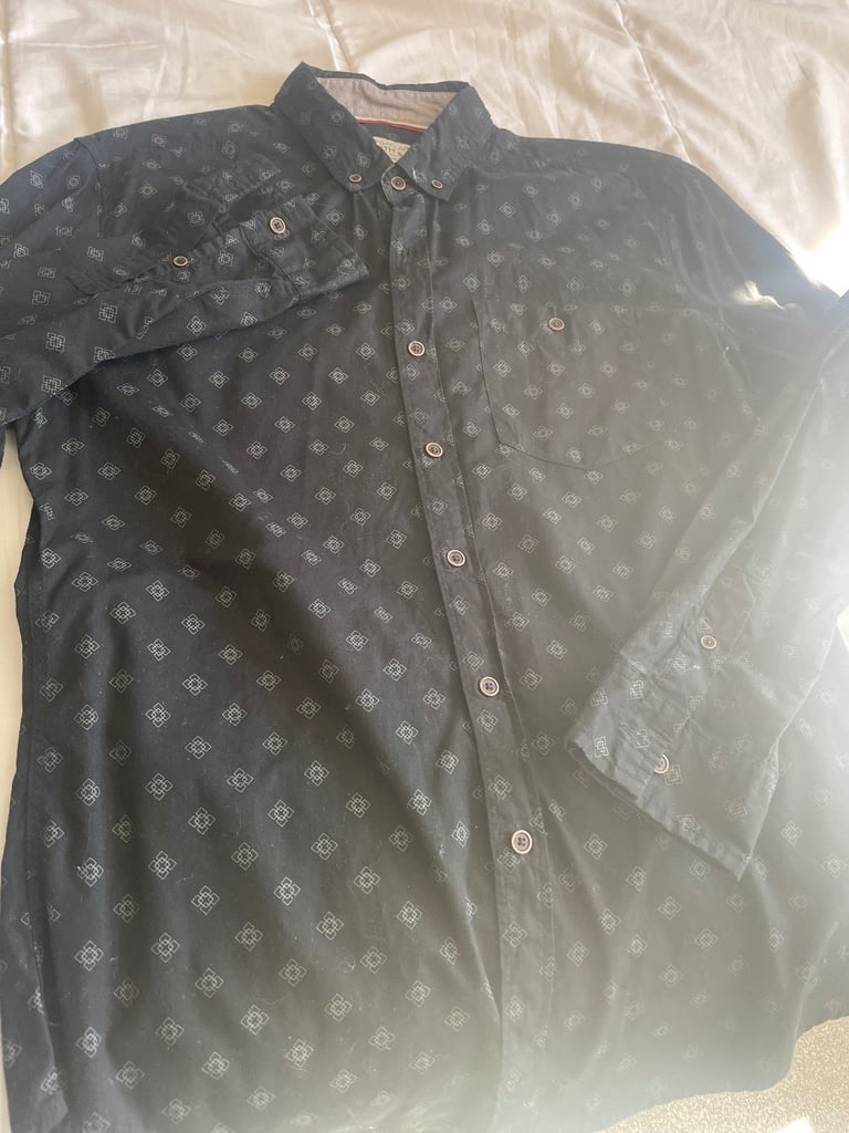 Men’s Smith & Jones Urban Apparel Shirt