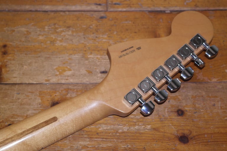 2017 Fender Mustang Player guitar