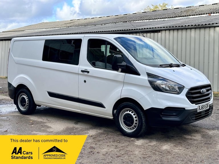 2019 Ford Transit Custom 2.0 320 EcoBlue Crew Van L2 H1 Euro 6 5dr (6 Seat) PANEL VAN Diesel Manual