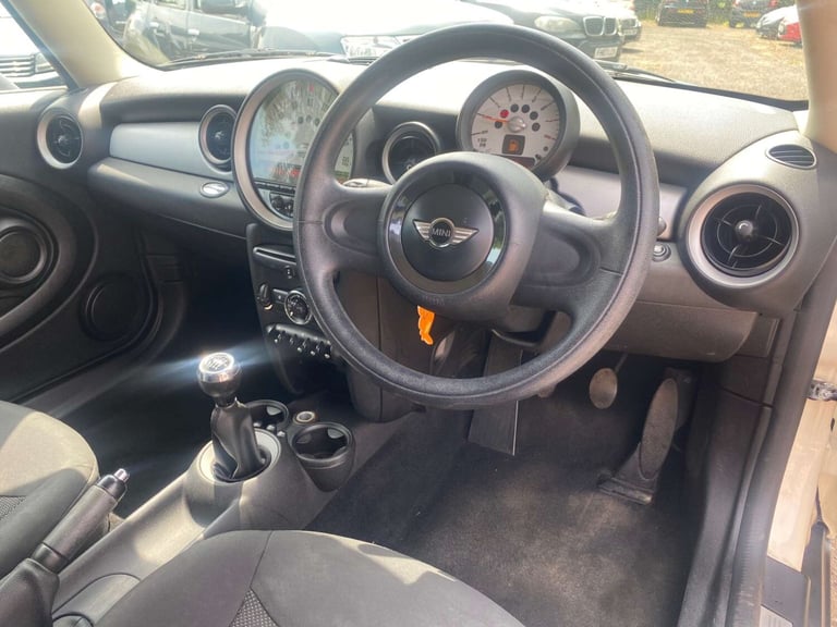2010 MINI Hatch 1.6 Cooper 3dr Hatchback Petrol Manual
