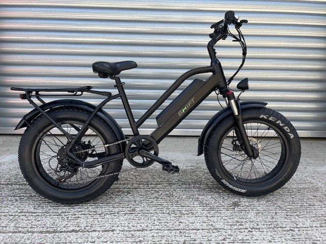 20 inch; Fat Tyre e-Bike 36v 13ah Battery - 2 x Spare tyres 4 x Innertube Lock and Dual Pannier Bags