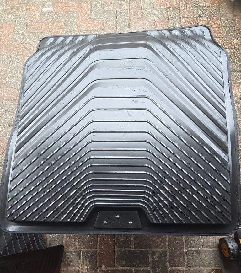 Genuine BMW boot liner