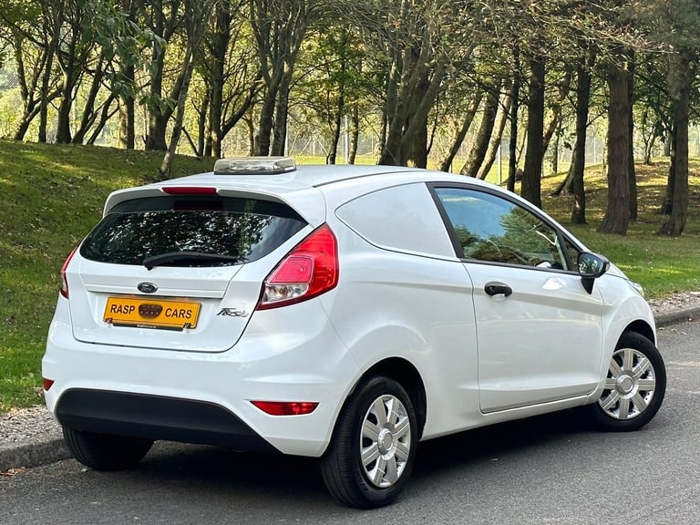2017 Ford Fiesta Van 1.5 TDCI Euro 6 - NO VAT - ULEZ COMPLIANT
